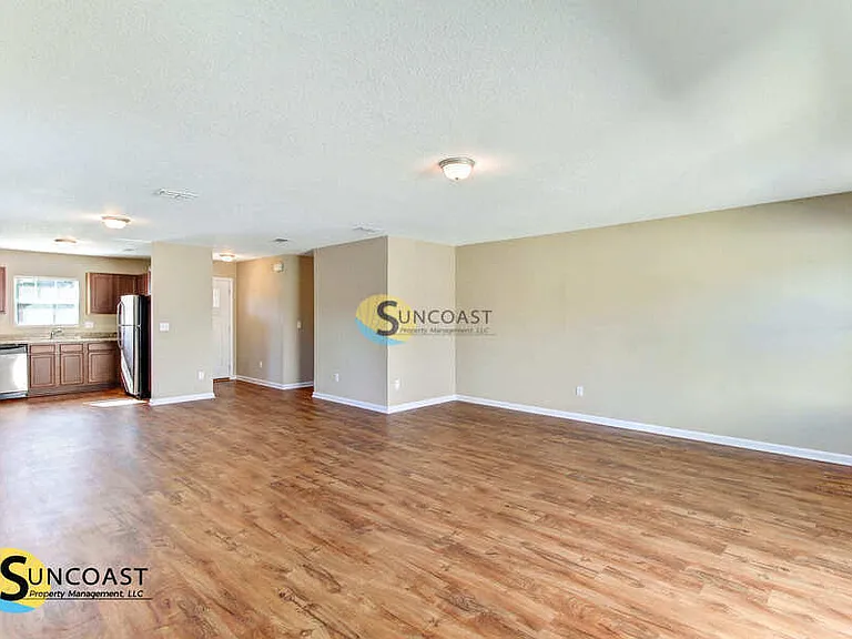 8001 Ridgehill View Rd — Photo 6
