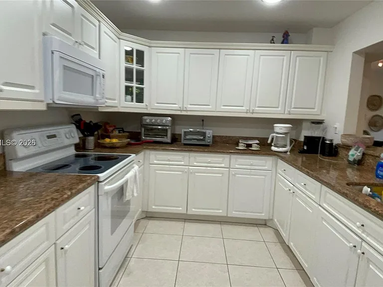 151 Crandon Blvd #236 — Photo 7
