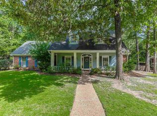 219 Woodrun Dr, Ridgeland, MS 39157