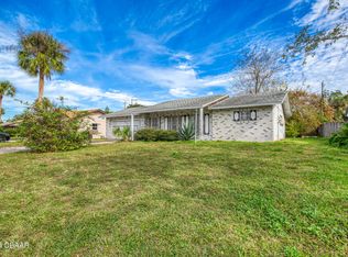 1109 Sunland Rd, Daytona Beach, FL 32114