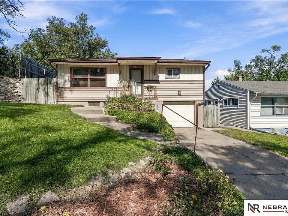 1st image of 3934 Laurel Ave