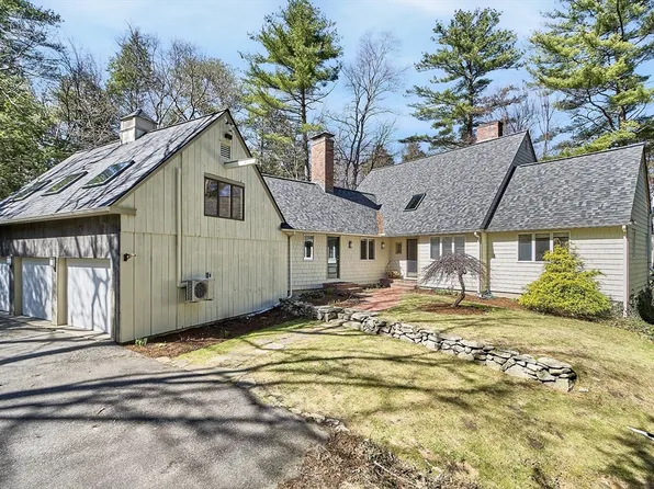 75 Westcott Rd, Harvard, MA 01451