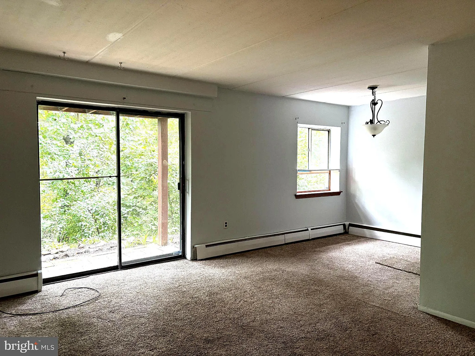2 bed, 1.5 bath, 924 sqft, $1,800 — Photo 4