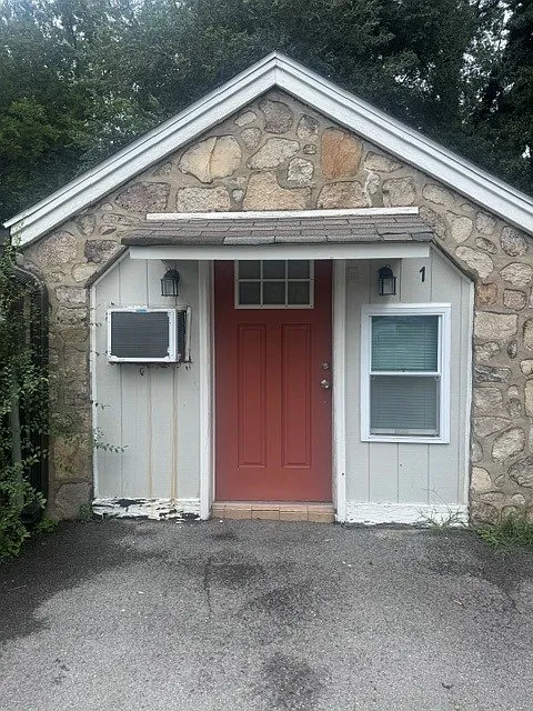 403 Durbin Dr #1