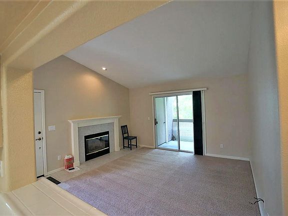 4th image of 5961 Lake Hennessy Ct