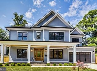 9704 Brixton Ln, Bethesda, MD 20817