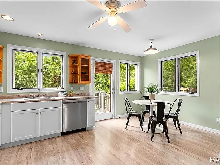 6925 Dartmouth Ave — Photo 22