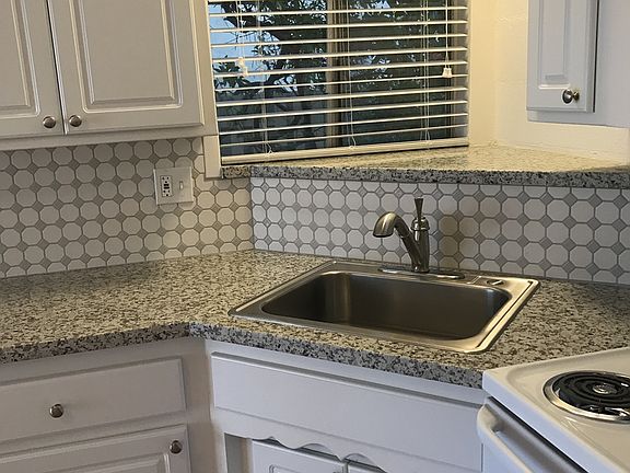 2nd image of 2409 Q St APT 1