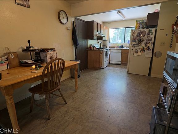 5th image of 25248 Robinson Rd
