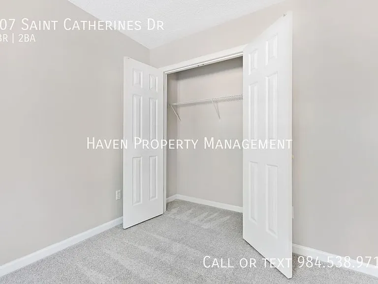 707 Saint Catherines Dr — Photo 21