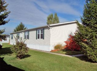 8017 Ketch Cv, Ira, MI 48023