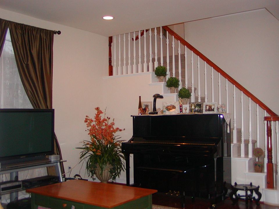 Living Room - Angle 1