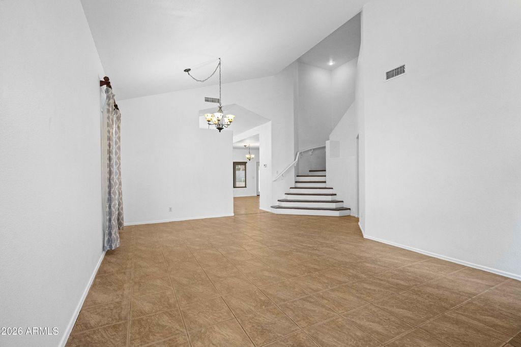 Apartment in El Mirage, Maricopa - More