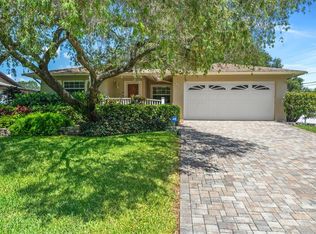 8301 Orient Way NE, Saint Petersburg, FL 33702