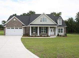 380 Stanbury Dr, Raeford, NC 28376