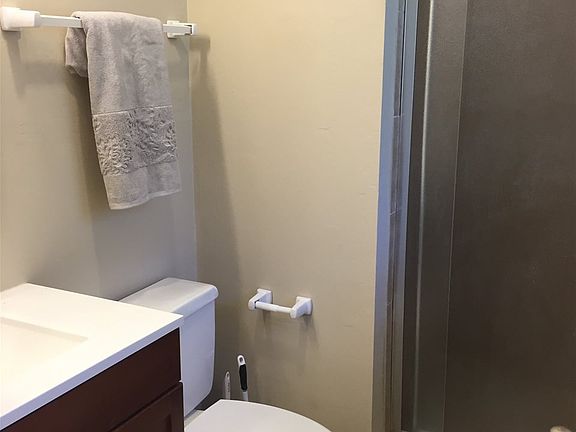 2nd image of 503 Westwood Drive