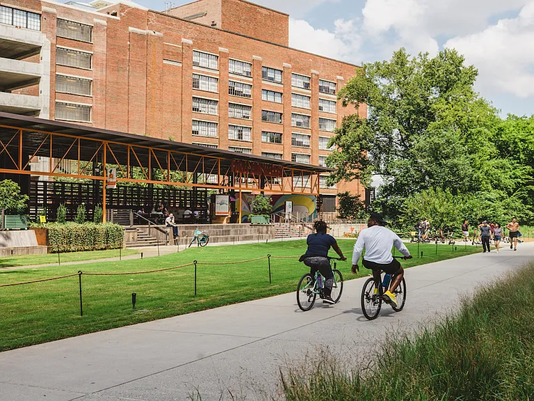 10 minutes from Atlanta's Eastside BeltLine Trail