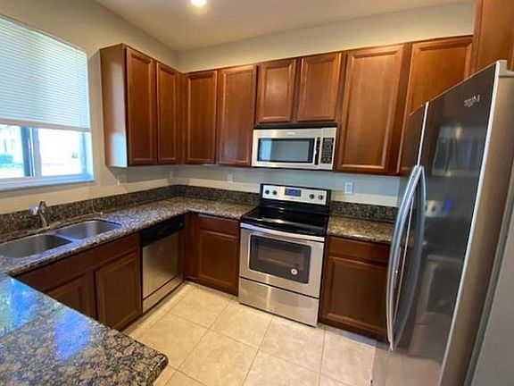 4th image of 21410 NW 13th Pl #344