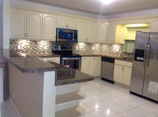 631 Bailey St, Boca Raton, FL 33487