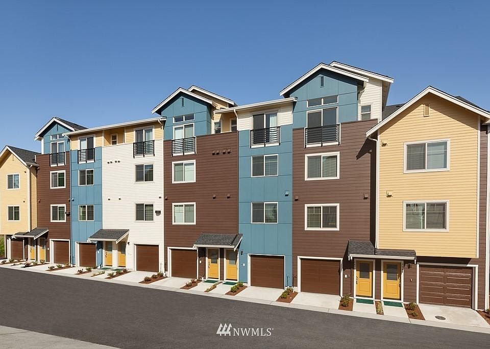 1st image of 1479 158th Ct NE