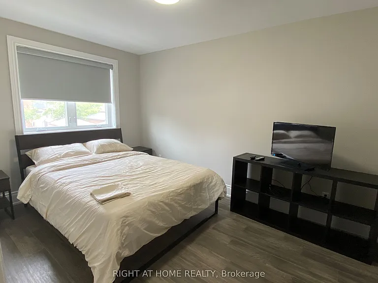 9 Snowood Ct — Photo 17