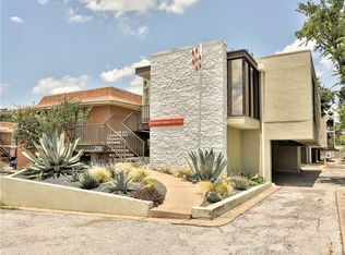 210 W 38th St, Austin, TX 78705
