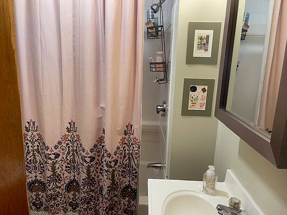 5th image of 84 Dudley St #1