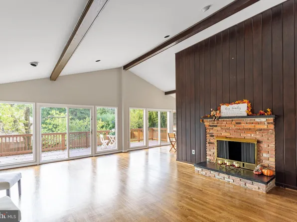 13904 N Gate Dr, Silver Spring, MD 20906
