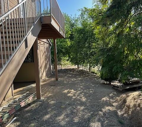 2nd image of 18110 Avenida Bosque
