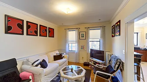 76 Quint Ave #7 Photo 1