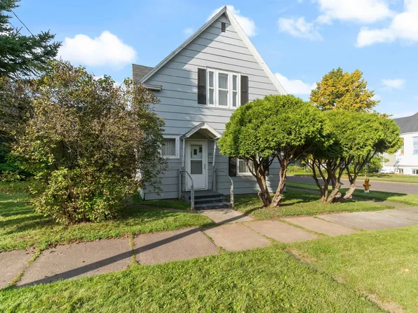 1301 N 11th St, Superior, WI 54880