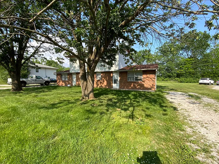 560 N East Park Ln — Photo 55