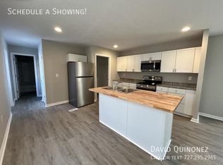 5715 Heather View Ln, Fort Wayne, IN 46818