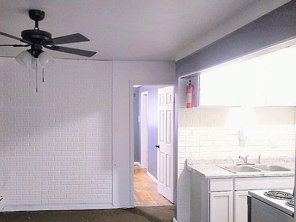2nd image of 11800 Morang Ave APT 8