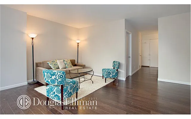 Rented by Douglas Elliman | media 14