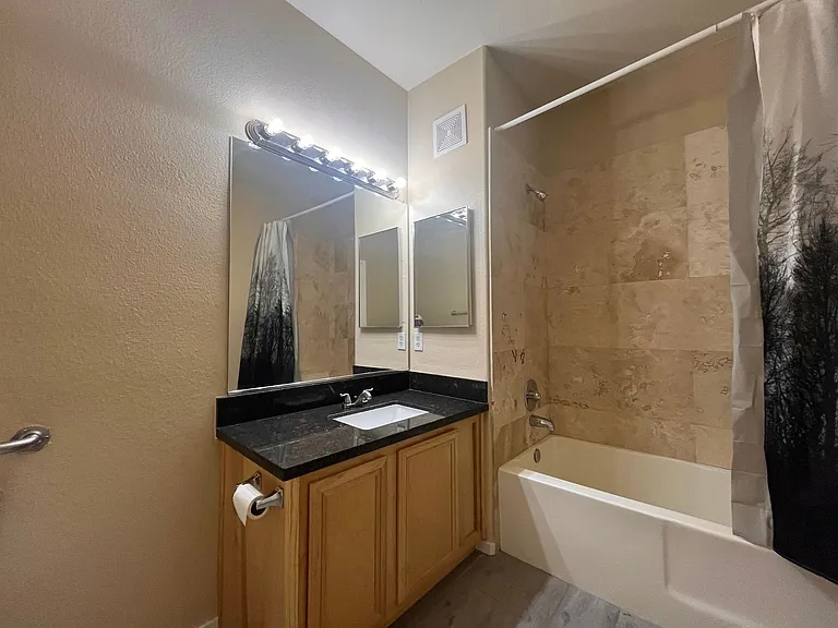 673 Peachy Canyon Cir #103 — Photo 37