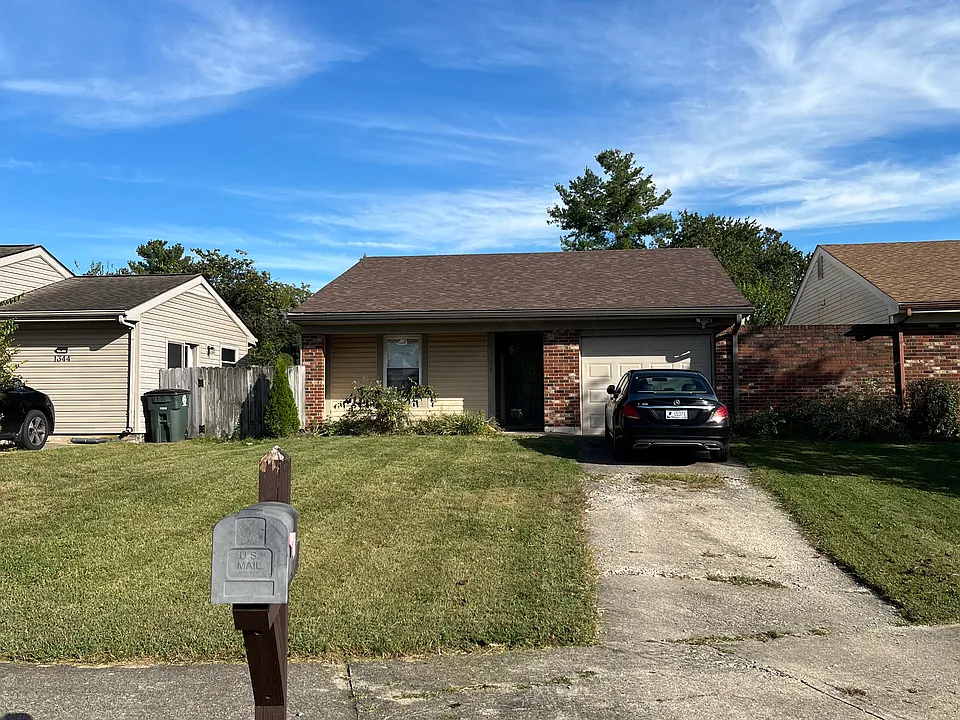 1348 Grafton Dr