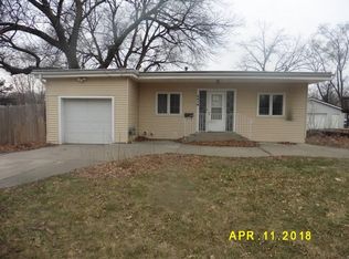 3416 SW 8th St, Des Moines, IA 50315