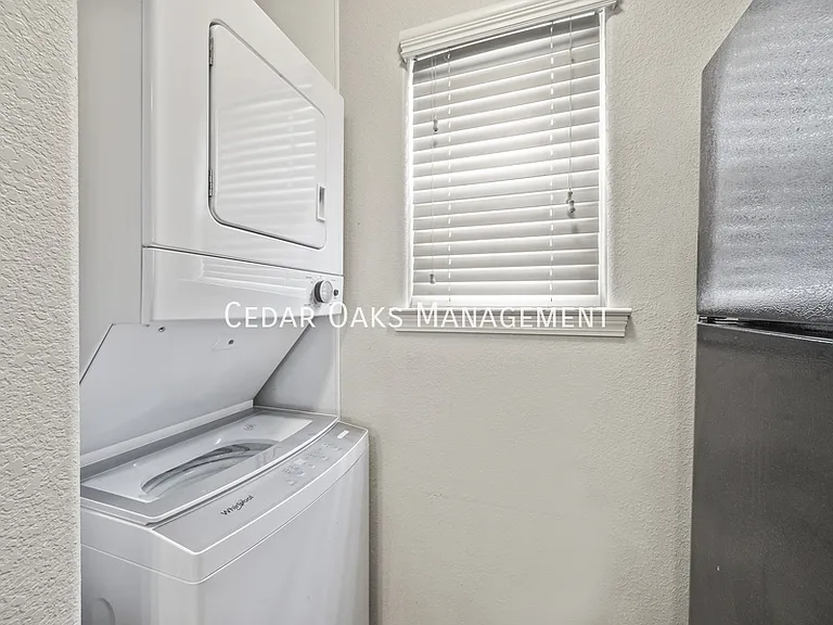 1308 S C Ct — Photo 29