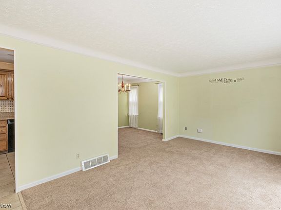 5th image of 4809 Westbourne Rd