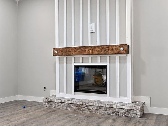 5th image of 398 Harleys Rdg