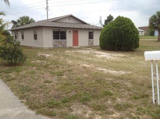 229 16th St SW, Vero Beach, FL 32962