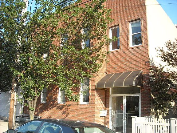 2nd image of 5379 Arthur Kill Road