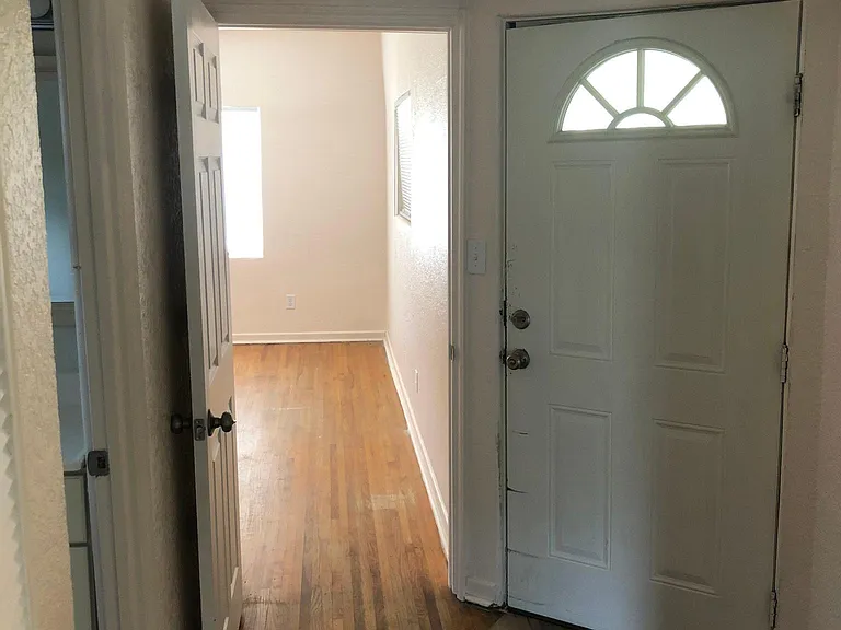 Entry Foyer Towards Front Bedroom