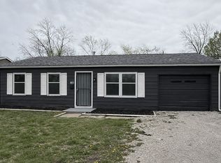 716 Saint Martin Dr, Cahokia, IL