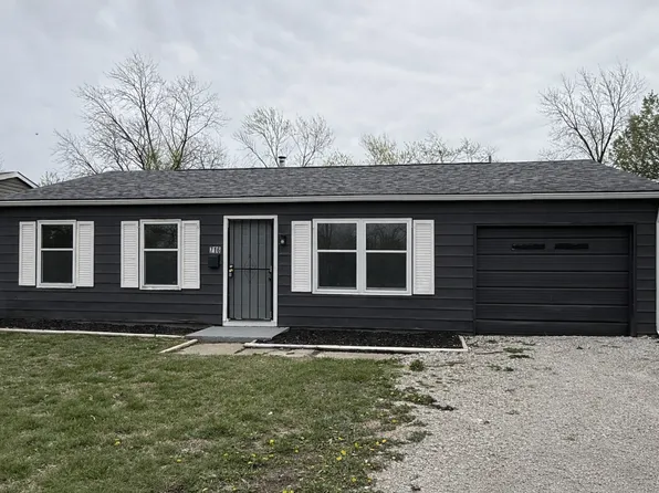 716 Saint Martin Dr, Cahokia, IL 62206