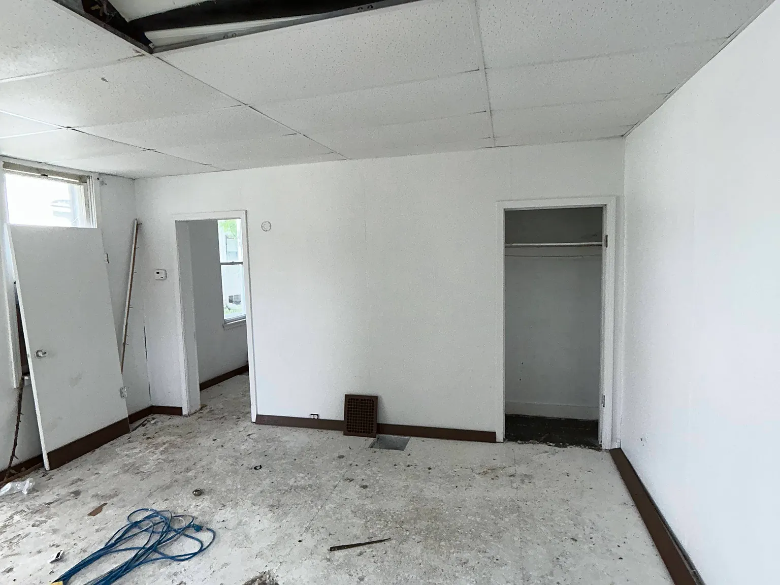 2 bed, 880 sqft, $460 — Photo 3