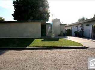 8560 Meadow Rd, Downey, CA 90242