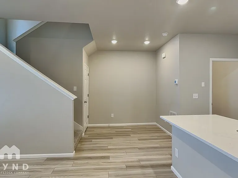 6357 N Netherland Ct — Photo 6