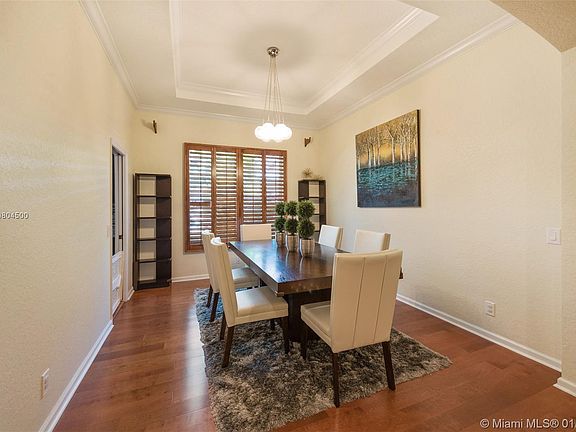 5th image of 1929 Harbor View Cir #1929